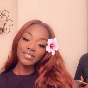 Meet your Posher, Kiara